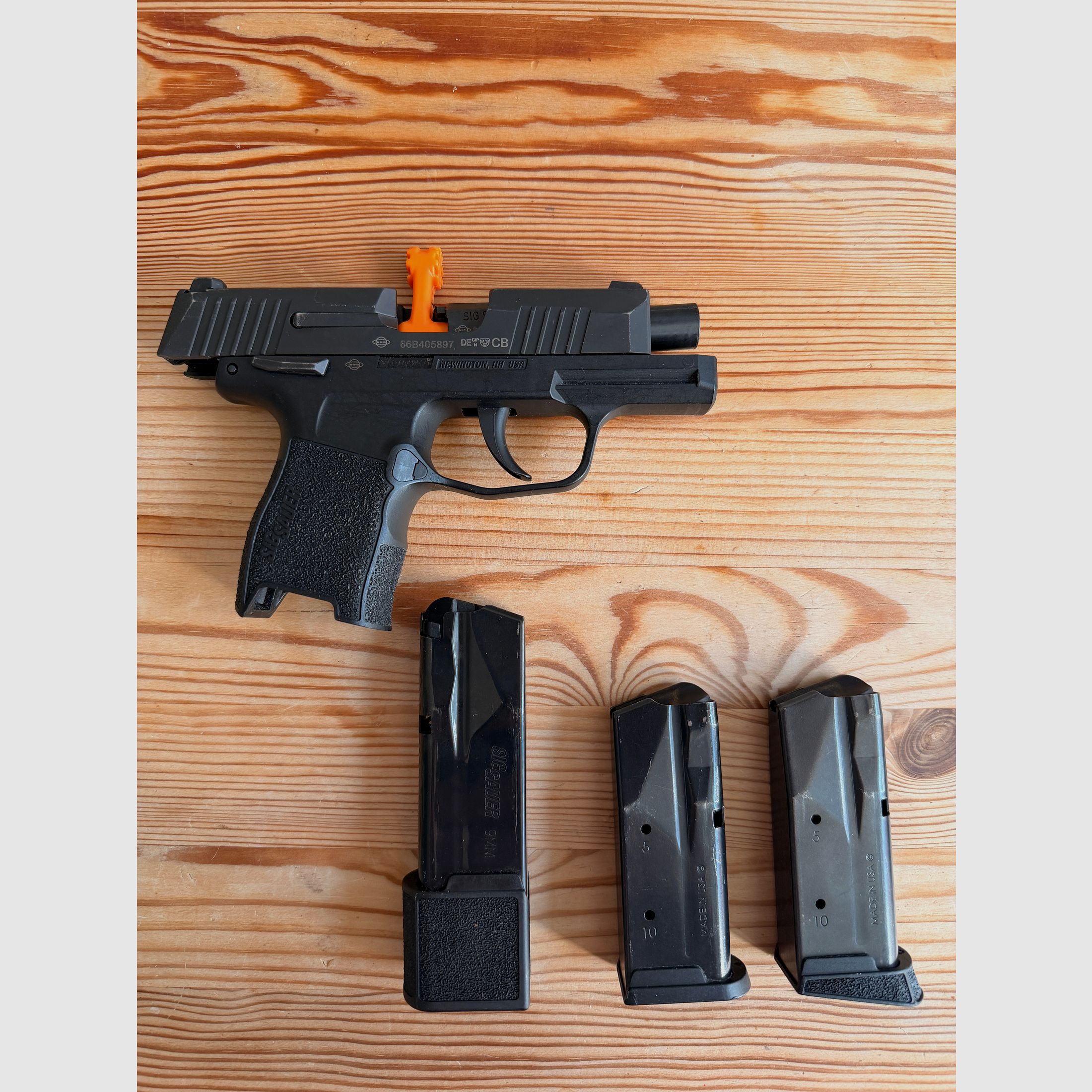 SIG SAUER P365 Nitron MS, Cal. 9mm Luger – con 3 magazines, maletín original