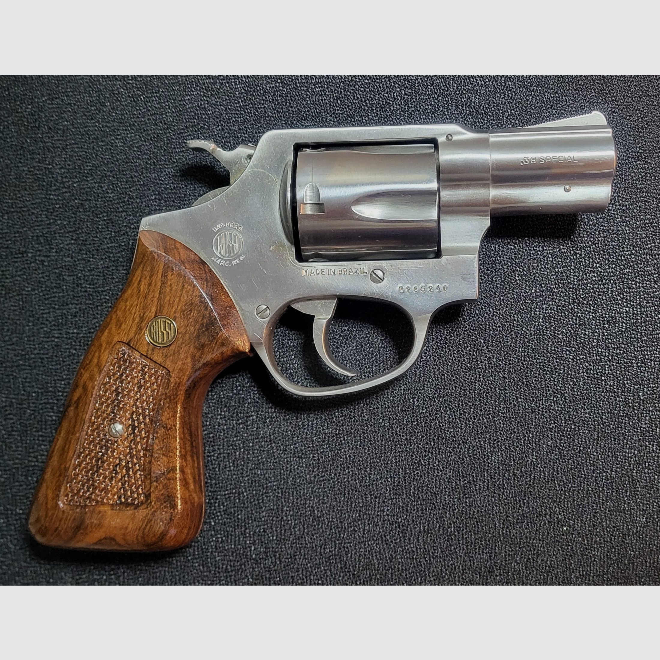Revolver .38 Spezial von Rossi