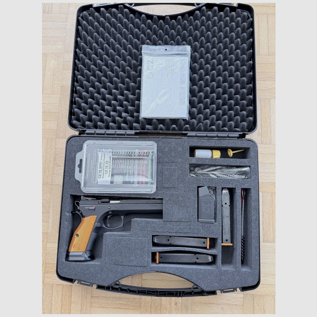 CZ 75 Tactical Sport Orange, 9mm Para