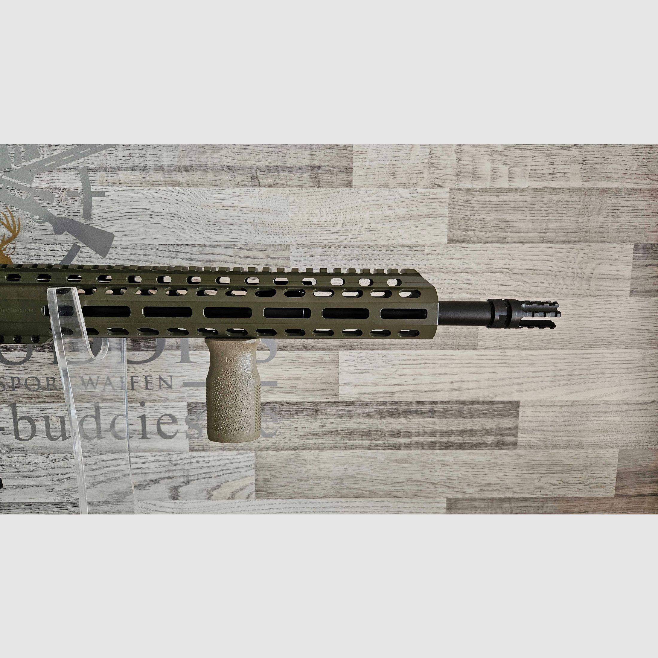 Schmeisser AR15 M4FL 14,5" OD Green Sondermodell MAGPUL Kal. .223Rem mit Optik - versandkostenfrei - Neuware vom Fachhandel