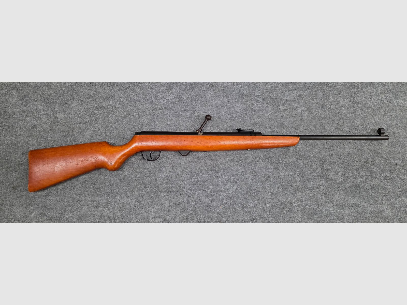 Haenel 310 mit Standardabzug Durchlader Repetierer Kirmes 4.4mm Luftgewehr