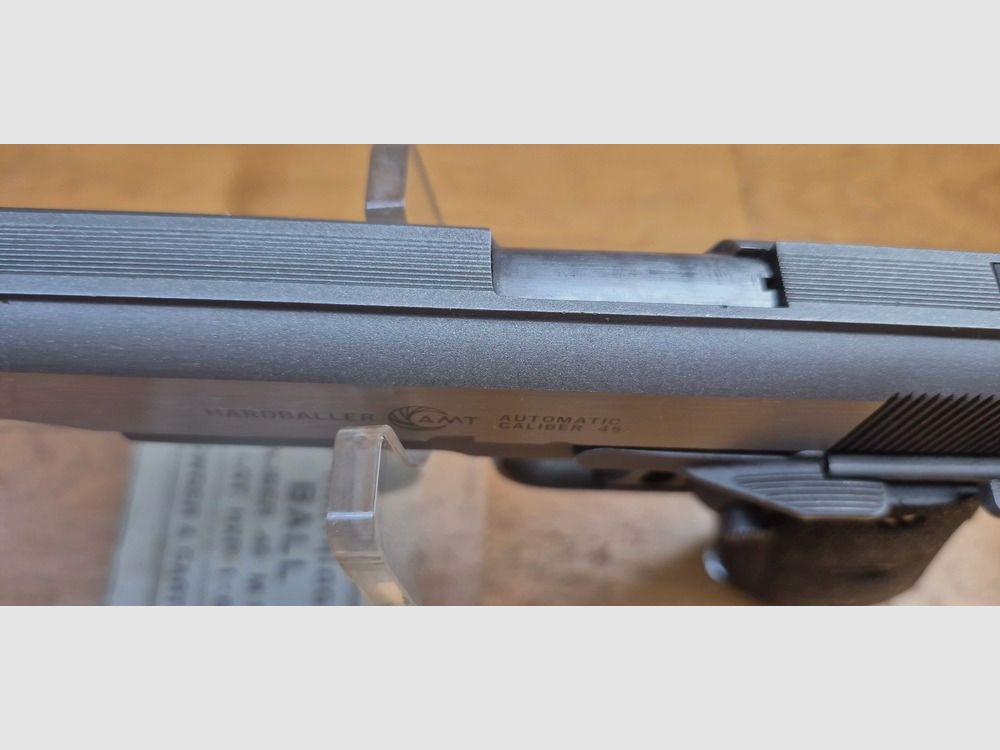 Zeer mooie AMT (Arcadia Machine & Tools) Hardballer Pistol — Kal. .45 ACP — Eerste 1911 volledig van roestvrij staal in de geschiedenis — 100% staal alle onderdelen — Wapen uit 1985 — Zeer goede esthetische staat — Uitstekende mechanische staat — Spiegelloop – Originele grepen – TBE+/TBE++, afbeelding 17 van 25