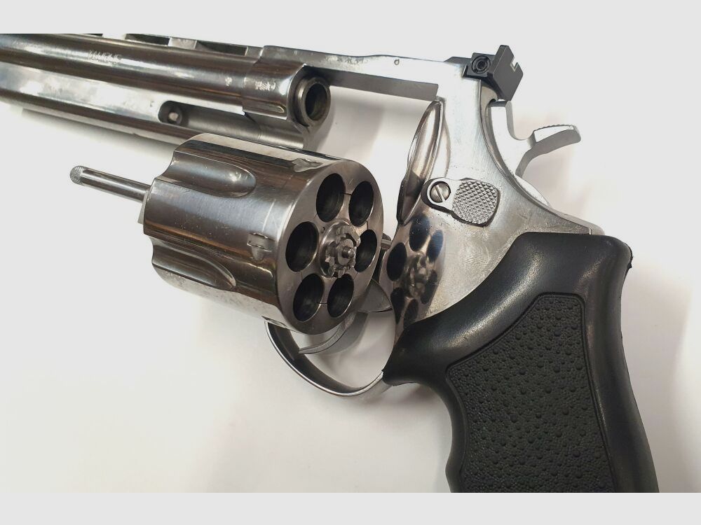 Taurus Revolver Taurus 44CP