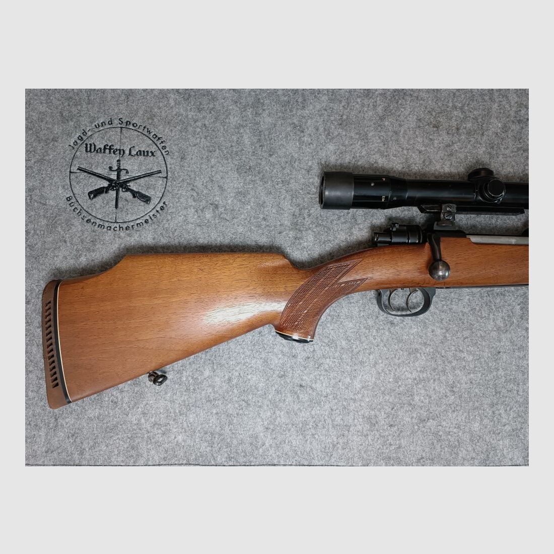 Waffen Grunder Thun	 Mauser K98 im schweizer Kaliber mit ZF Diavari D 1,5-6x42