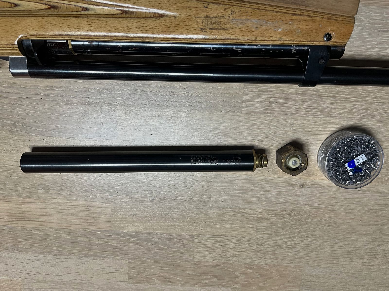 Feinwerkbau C60 zu verkaufen mit Zubehör