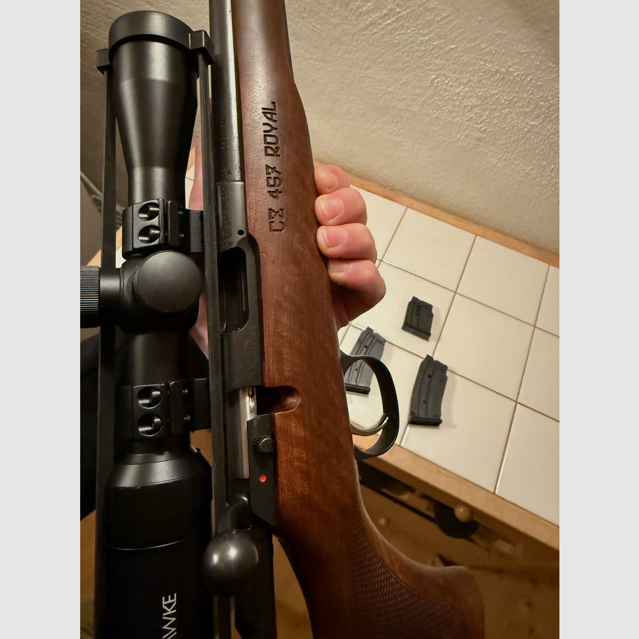 CZ 457 Royal .22 lfb - con Hawke 2-7x32 e caricatori extra