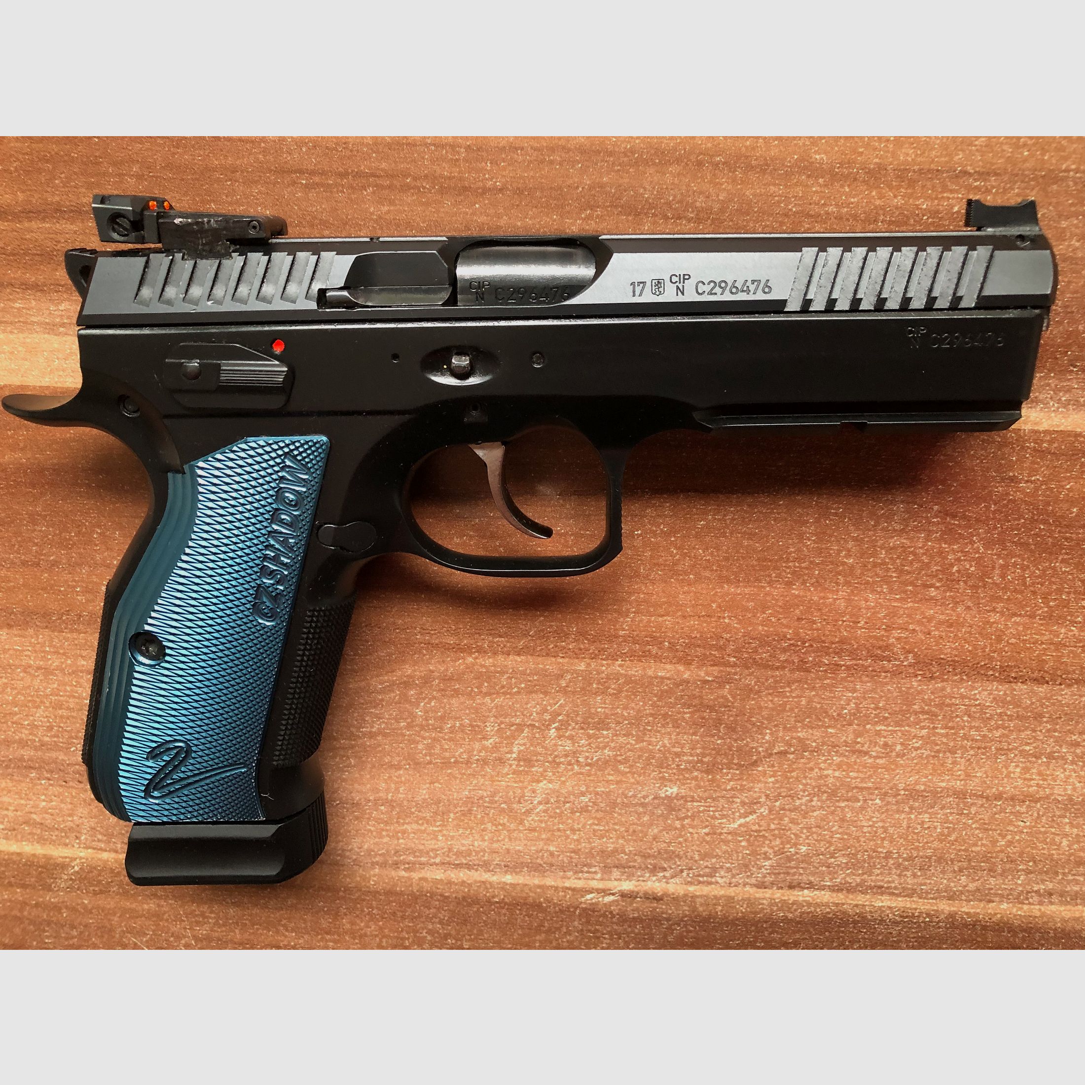 Verkoop halfautomatisch pistool CZ-Shadow Line II.