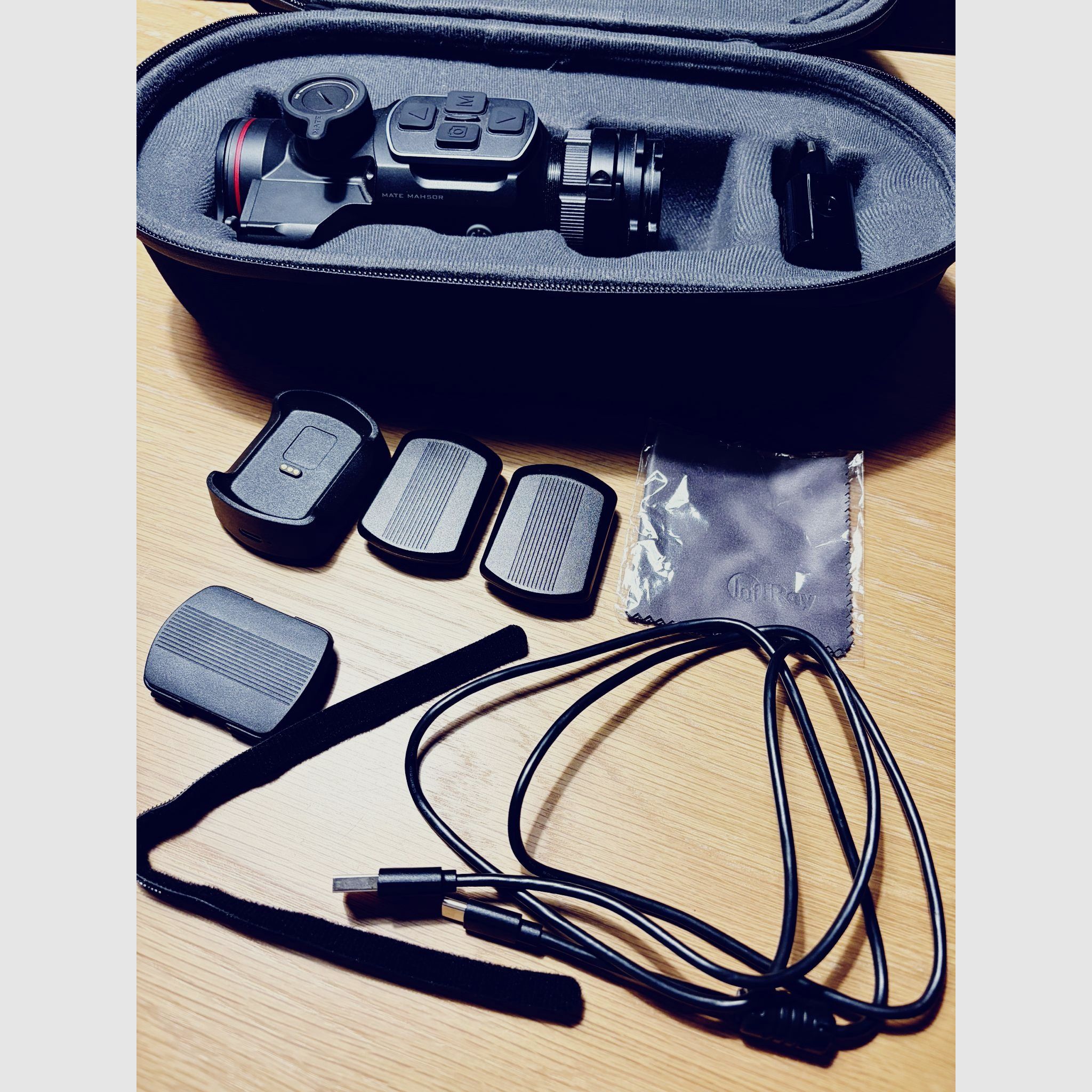 Dispositivo de imagen térmica Infiray Mate MAH50R (incl. telémetro)