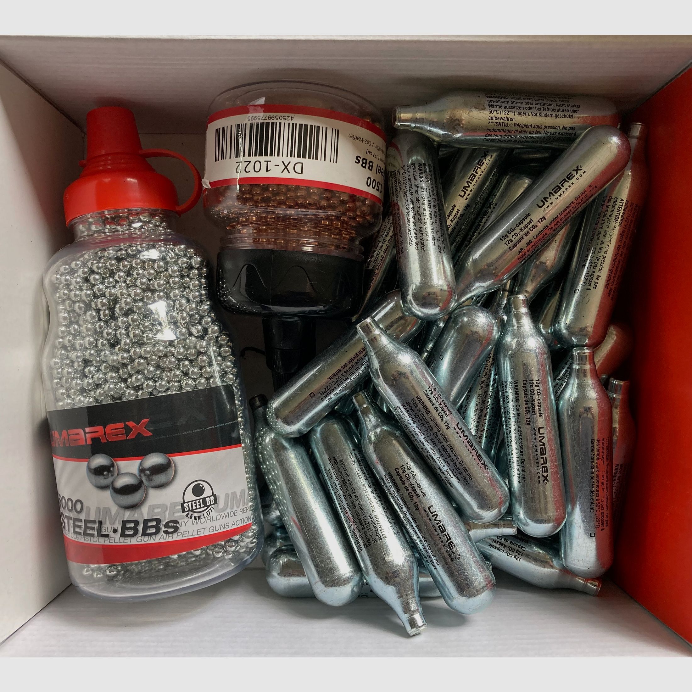 UX Race Gun semi Auto cal. 4,5mm BB