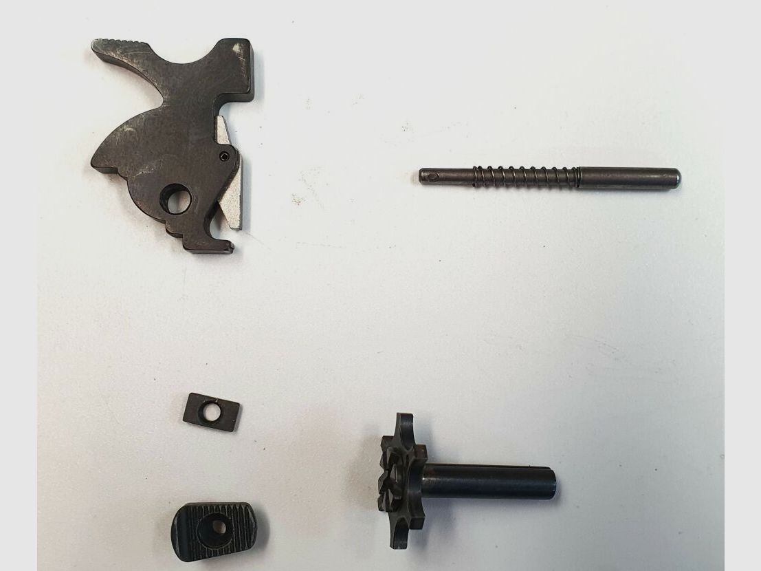 Weirauch Freier Teilesatz Weihrauch Arminius HW 38 Revolver .38 Special 35 Teile