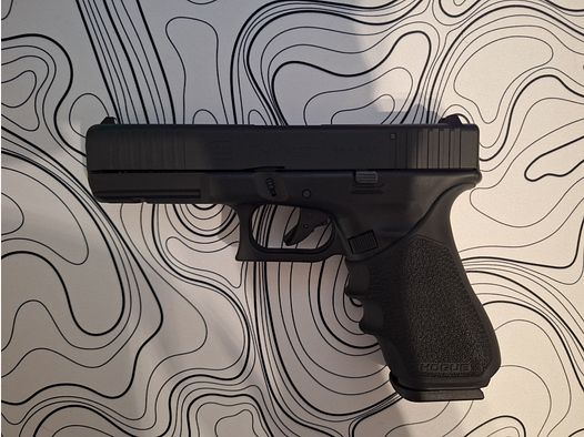 [NEU] Glock 17 Gen 5 9mm P.A.K. mit Accessory