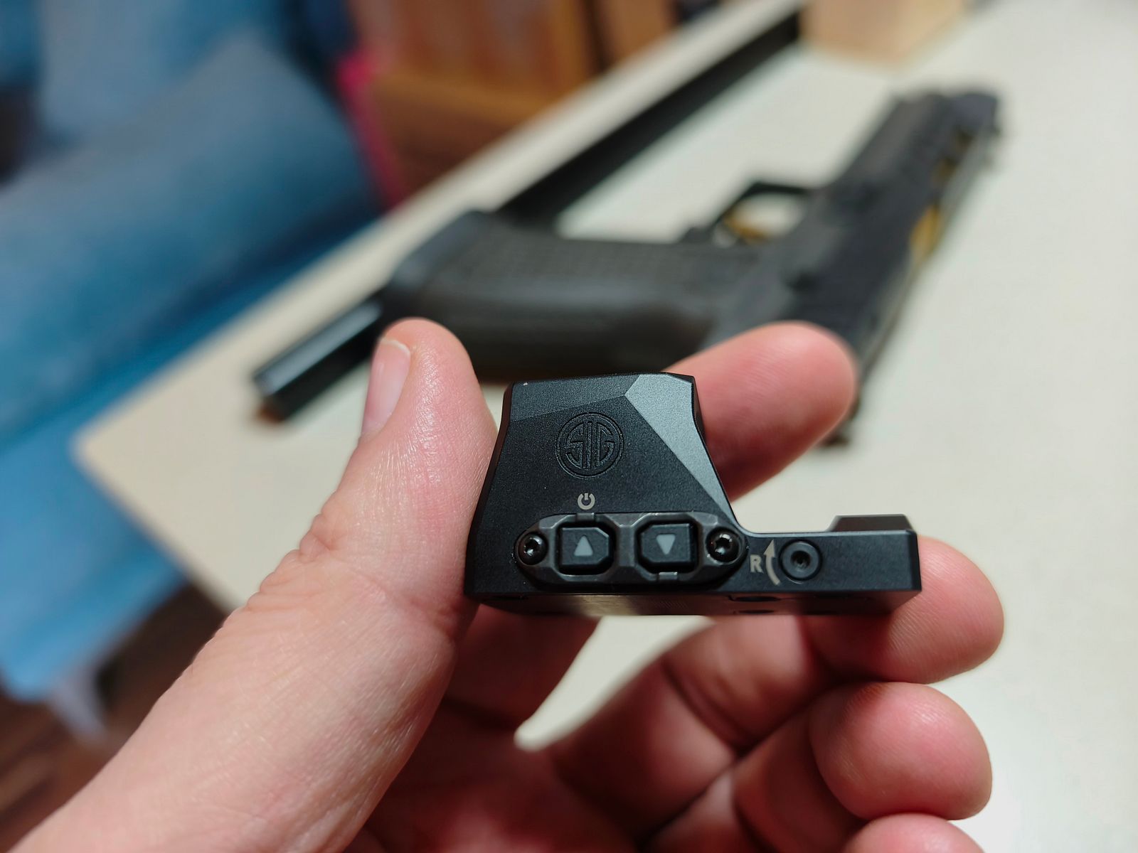 Sig Sauer P320 Spectre COMP pistool met rode stip Romeo