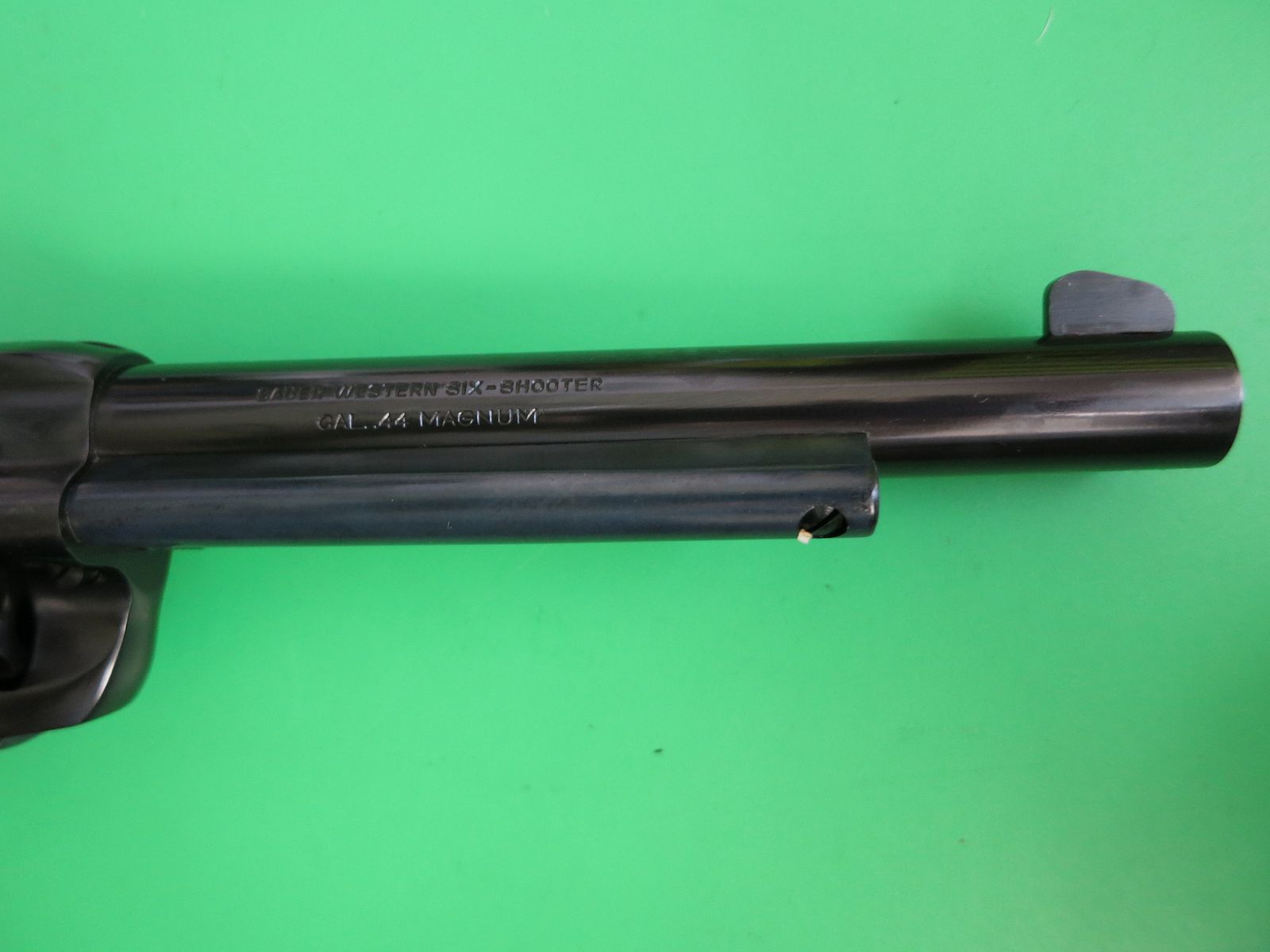 Western revolver, FJ. P. Sauer & Sohn, Western six-shooter, .44 RemMag, collector's condition #65, image 11 of 13