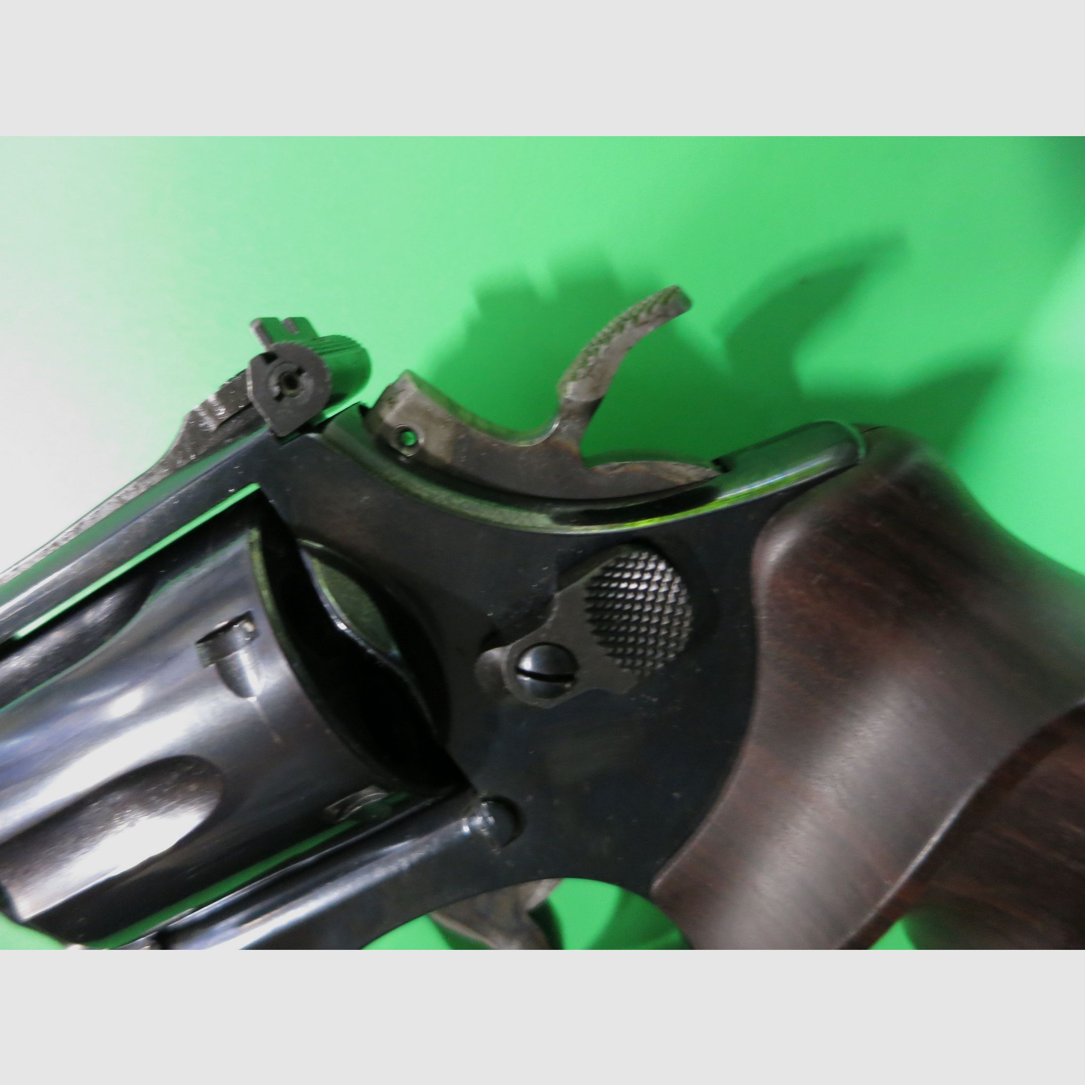 Revolver SMITH & WESSON Model 586-4, Target Champion 6", Cal. 38/357 Mag, Royal Blue #97