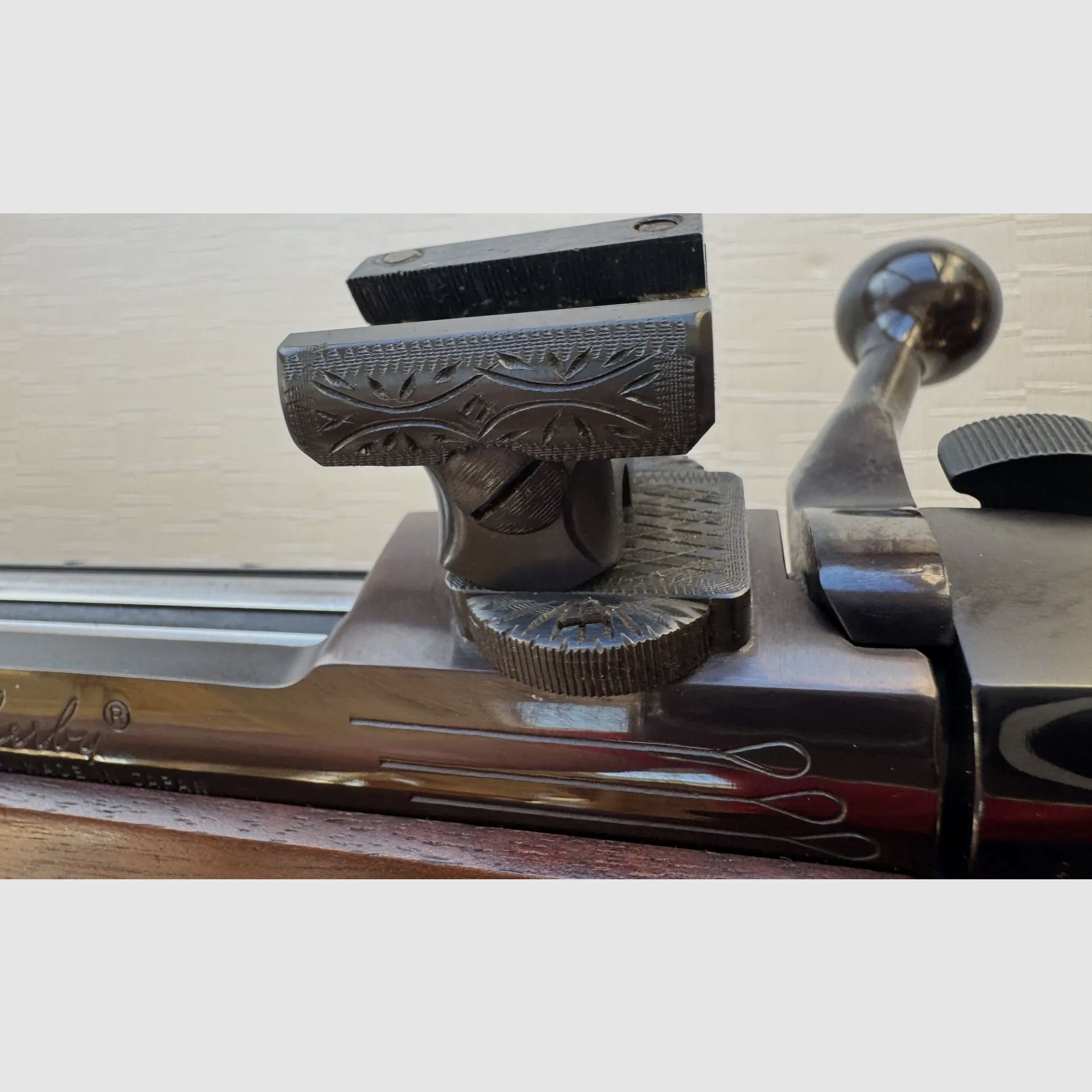 Weatherby Mark V rifle calibre 7×64