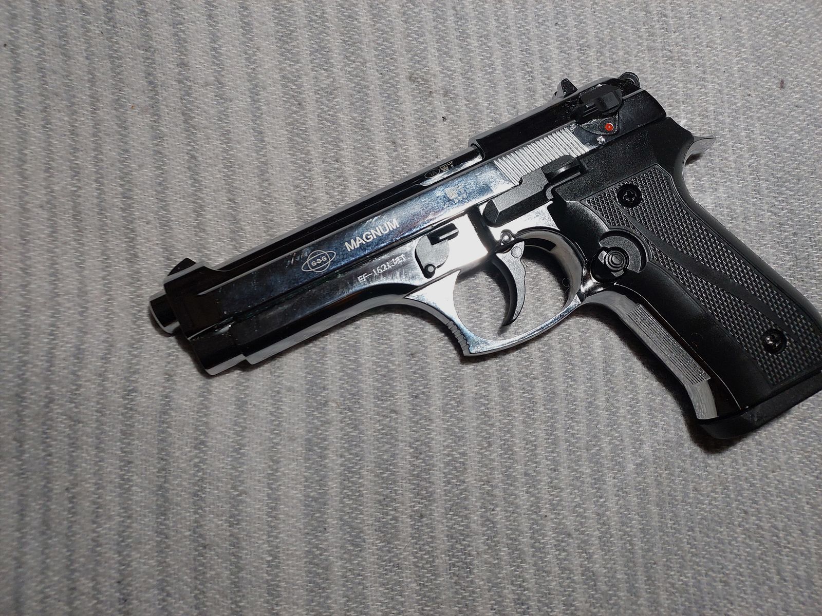 Ekol Firat Magnum pistolet de défense chromé cal. 9mm P.A.K. (PTB 973) comme neuf !