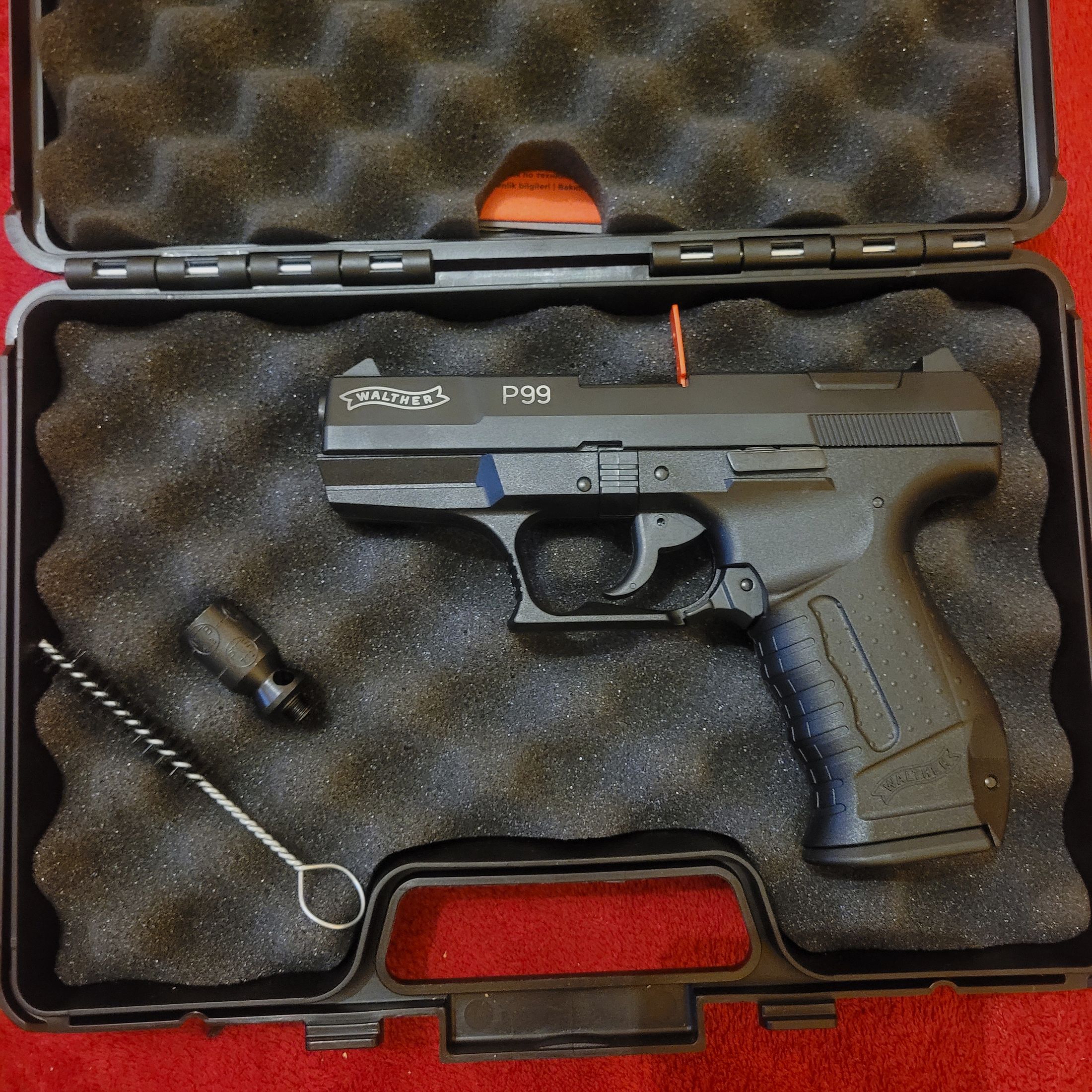 Walther P99 