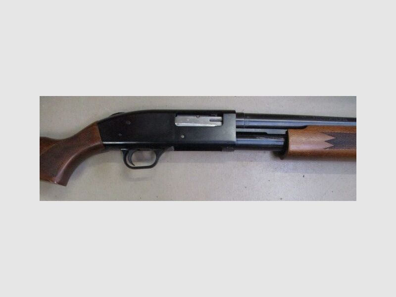Vorderschaftrepetierflinte Gänseflinte Mossberg extra lang 12/76 VRF