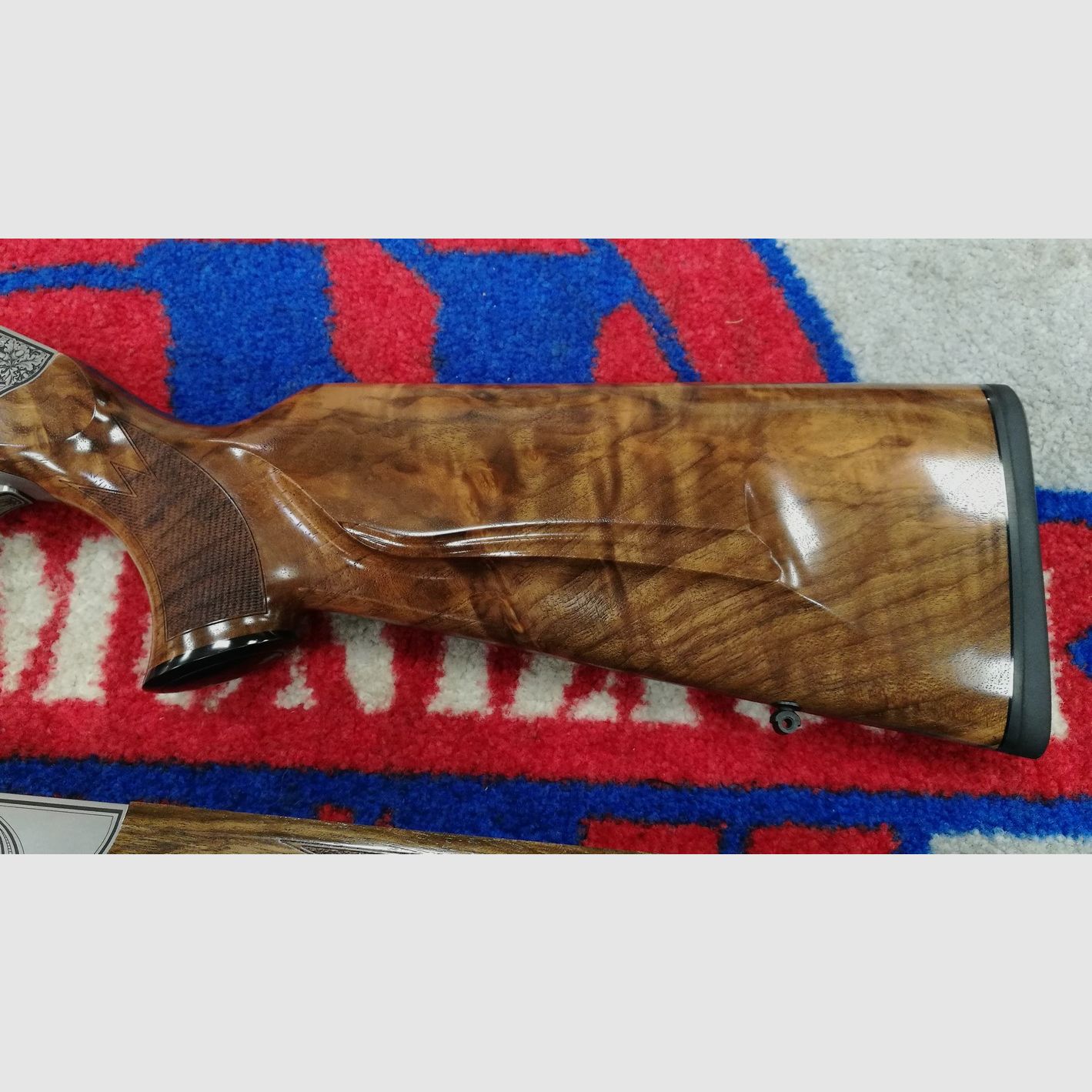 Blaser R8 Lux, immagine 2 di 3