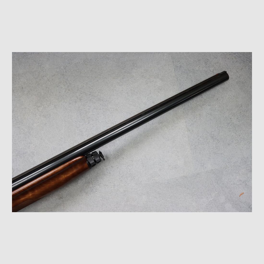 halbautomatische Flinte Benelli Manchino mit Reddot Manchino Auswurf Links