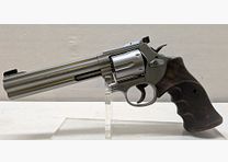 Smith & Wesson 686 Target Champion
