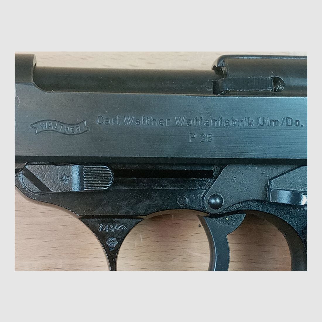Walther	 Modell P 38