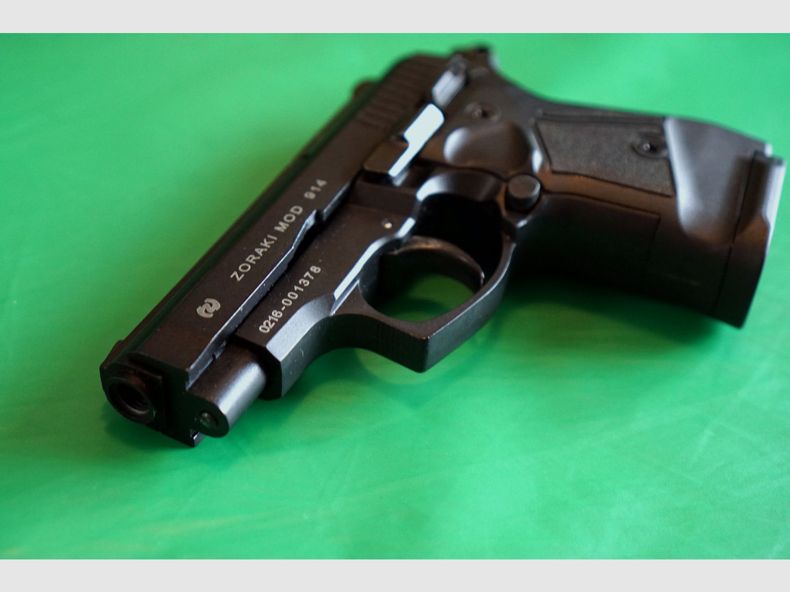 Zoraki 914 brüniert Schreckschusspistole 9 mm P.A.K. alte PTB 972 mit Koffer