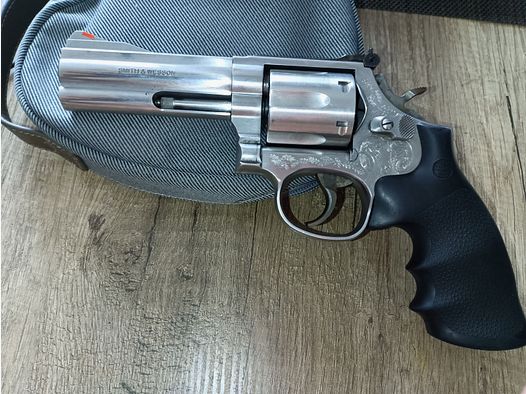 Revolver Smith & Wesson 357Mag Stainless