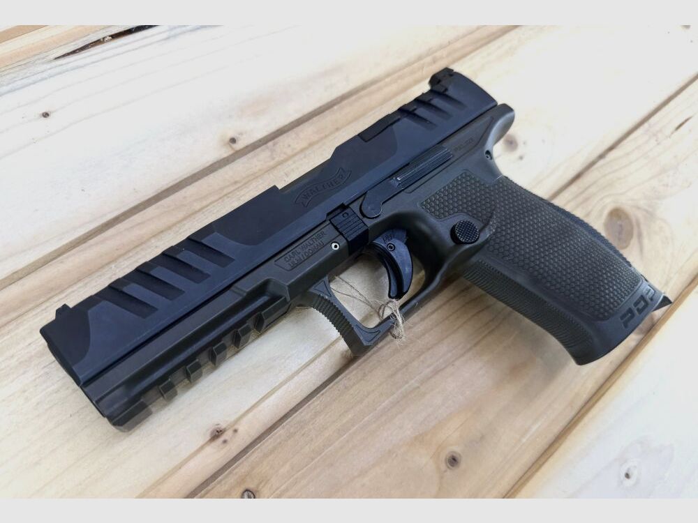 Demonstration weapon Carl WALTHER PDP 5" 9x19 18R OR in green 9mmLuger