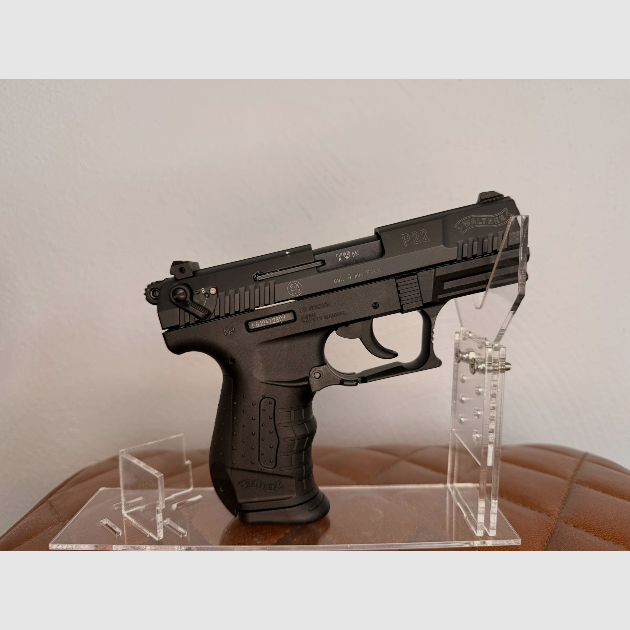 Walther P22 Schreckschuss Pistole Kal. 9mm P.A.K. brüniert