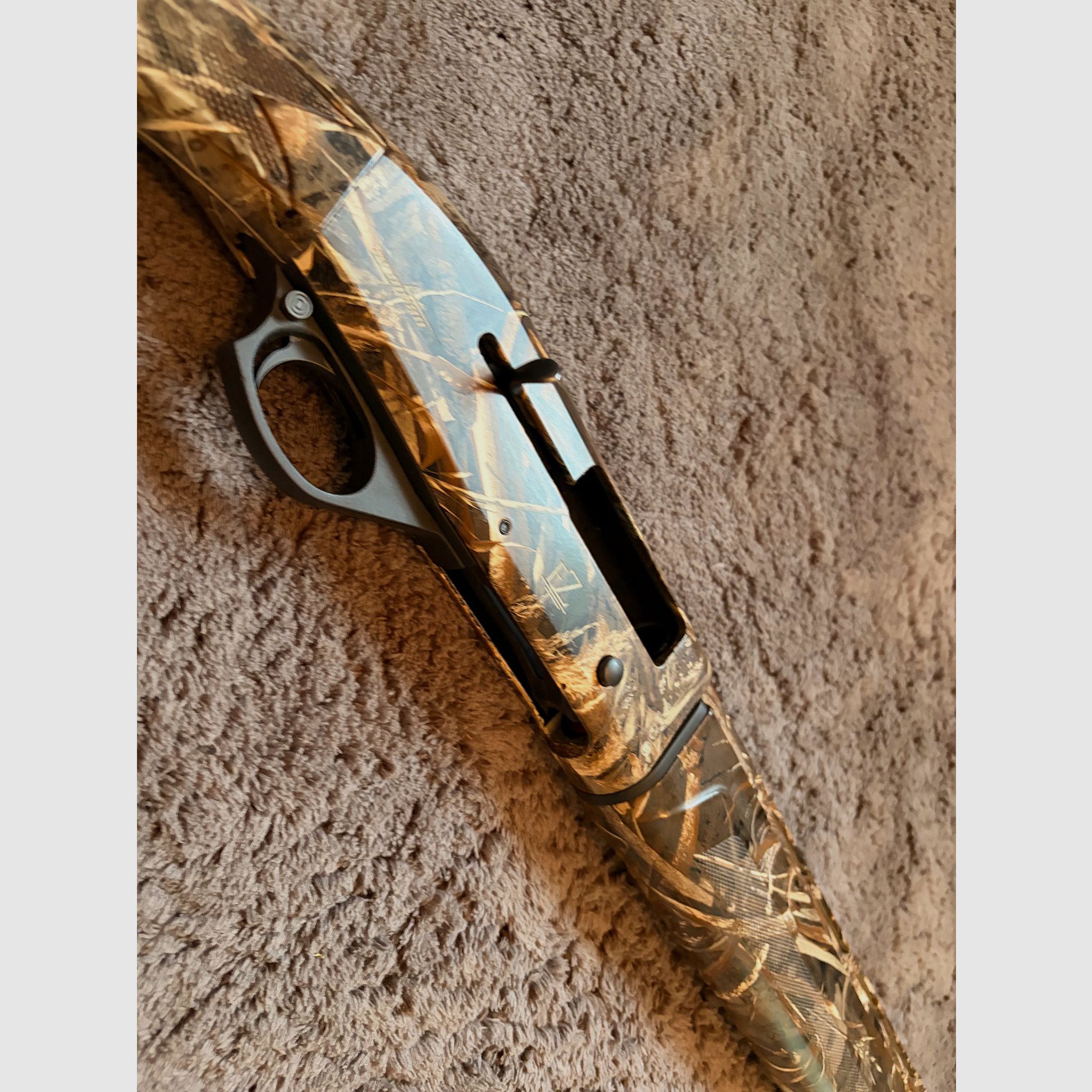Armsan Phenoma Realtree Max-5 Halbautomatische Flinte 12/76