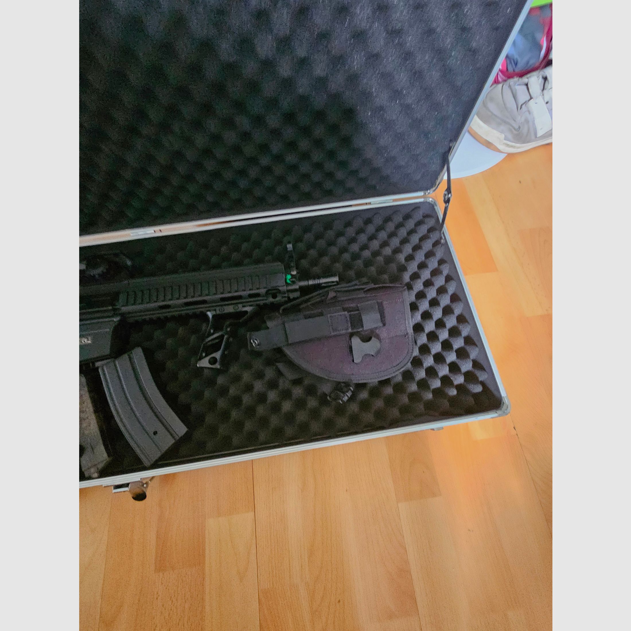 HK416/M4 and M92 GSG