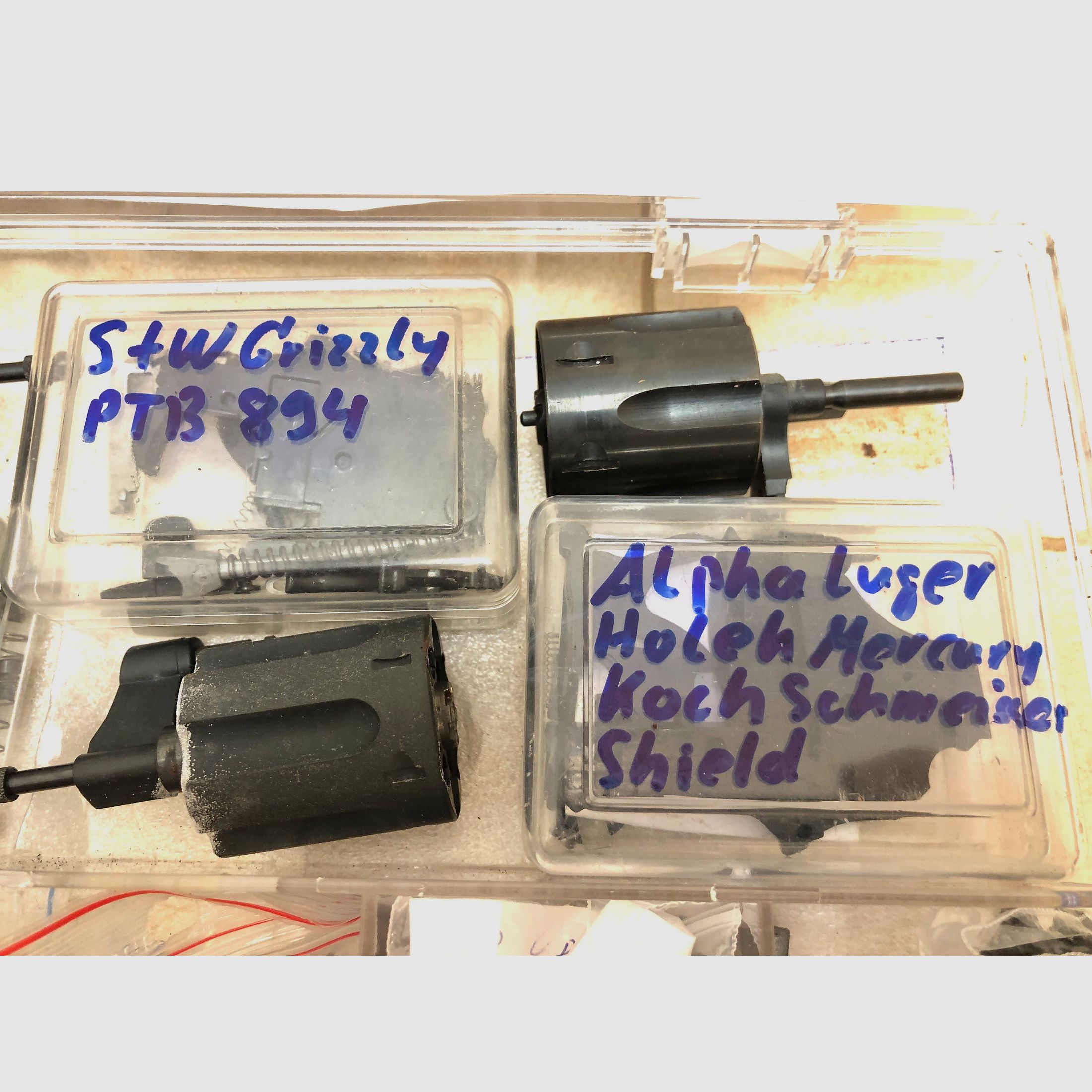 ••• #1 Ersatzteile - Reparatur-Konvolut für Schreckschusswaffen •••