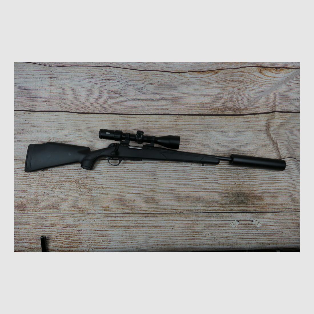 Bergara B 14 Komplettpaket mit Meopta 3-15x50 und Schalldämpfer Jaki