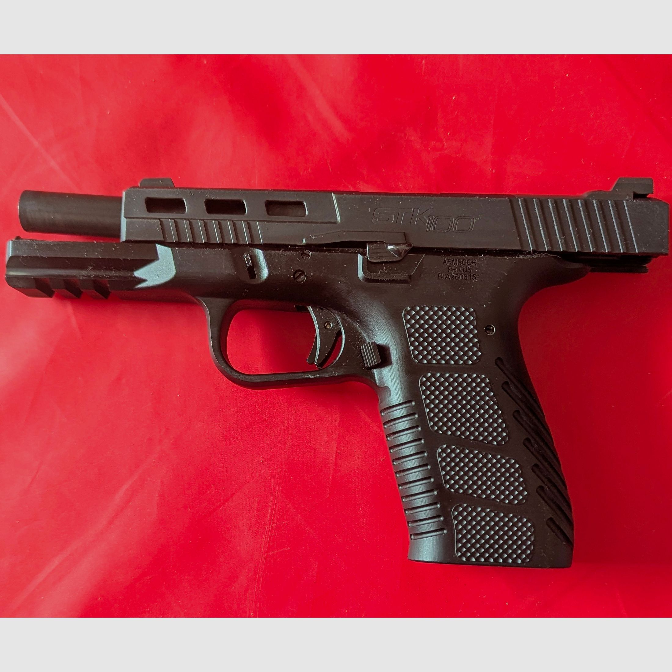 ARMSCOR STK-100 OF IPSC Compleetset* Te koop wegens stopzetten hobby*