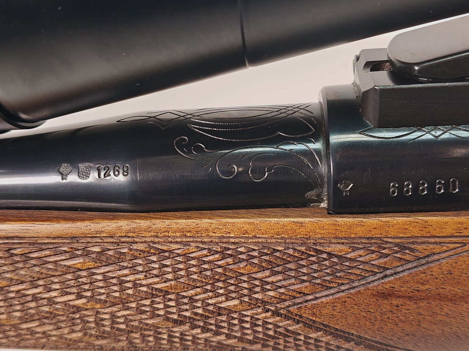 Heym SR 10 bolt-action rifle .243 Win. z podświetlanym 4–12x56