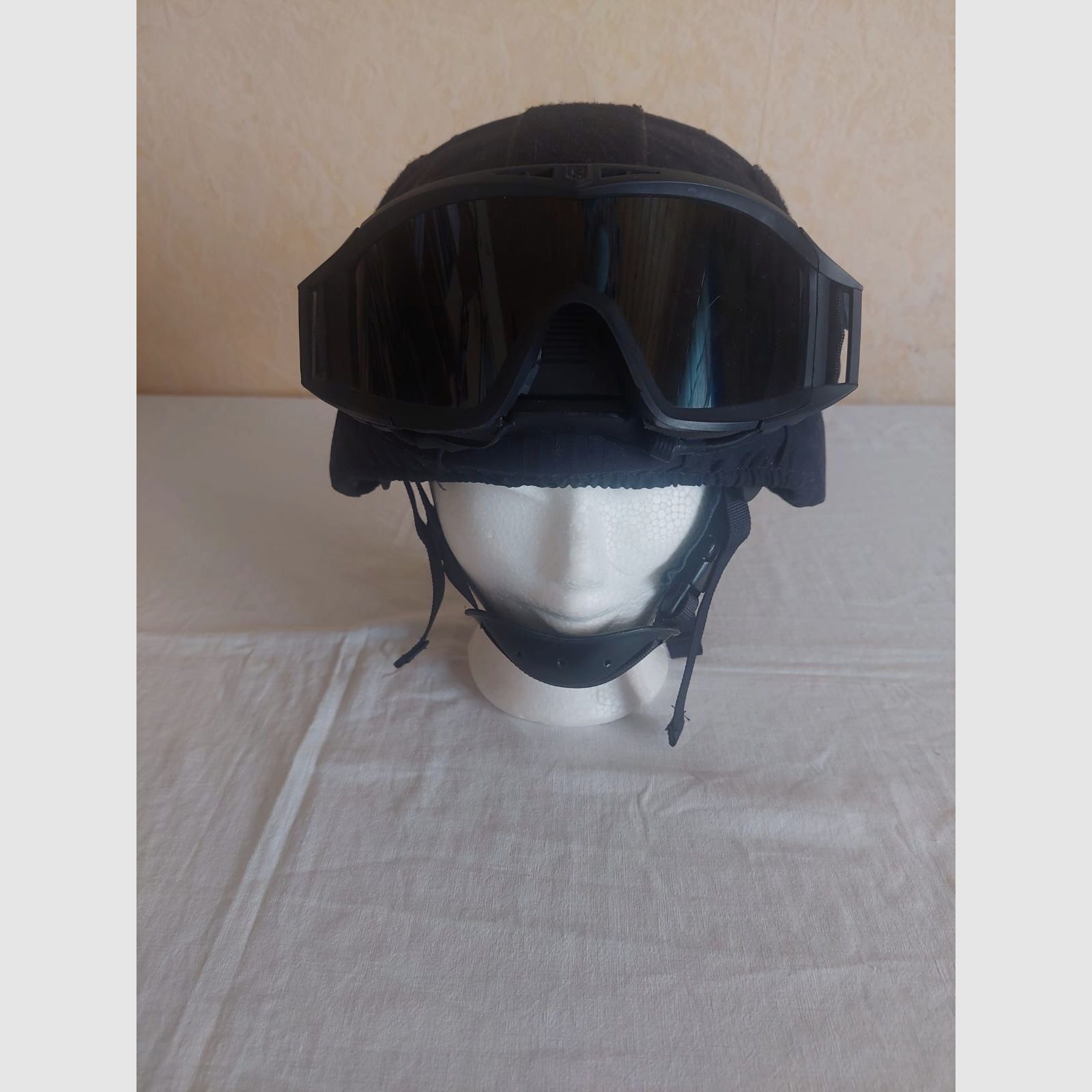 Gefechtshelm MICH AS-2000 Gr. S/M + Zubehör , Bild 1 von 20