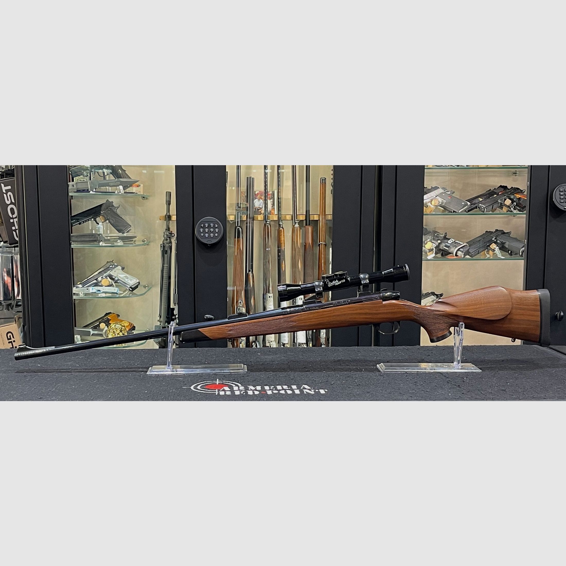 Weatherby Mark V, immagine 1 di 17
