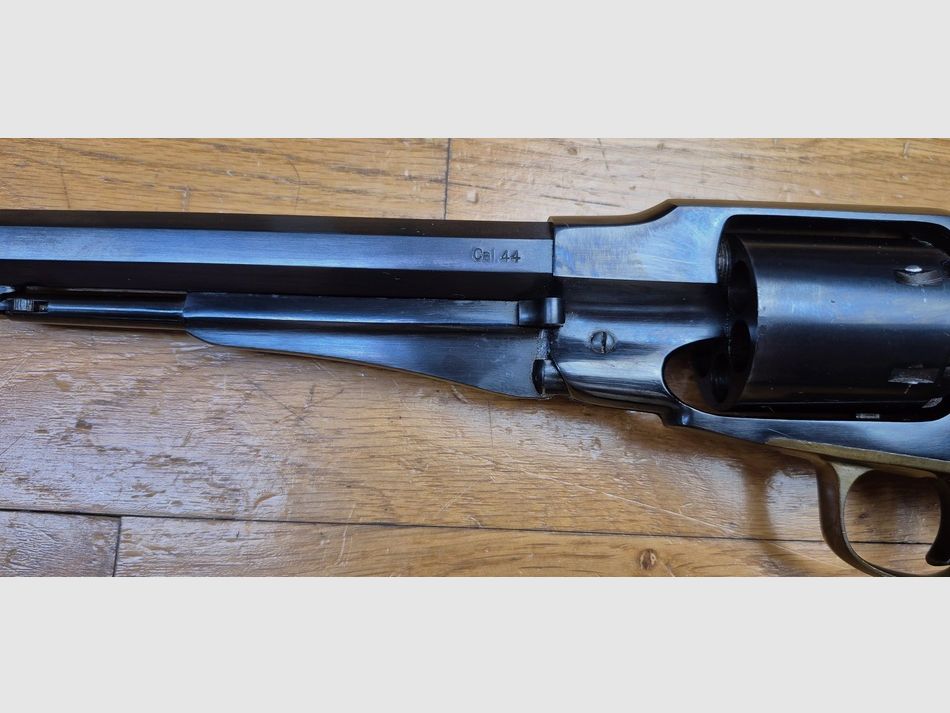 Sehr schöner und mythischer Revolver Remington 1858 – Modell Army für Navy Arms – Waffe Uberti Made in Italy von 1970 – Kal. 44 PN – Ausgezeichneter Zustand quasi neu! – Eine hervorragende Reproduktion für den US-Markt – TBE+ /TBE++, Bild 27 von 28