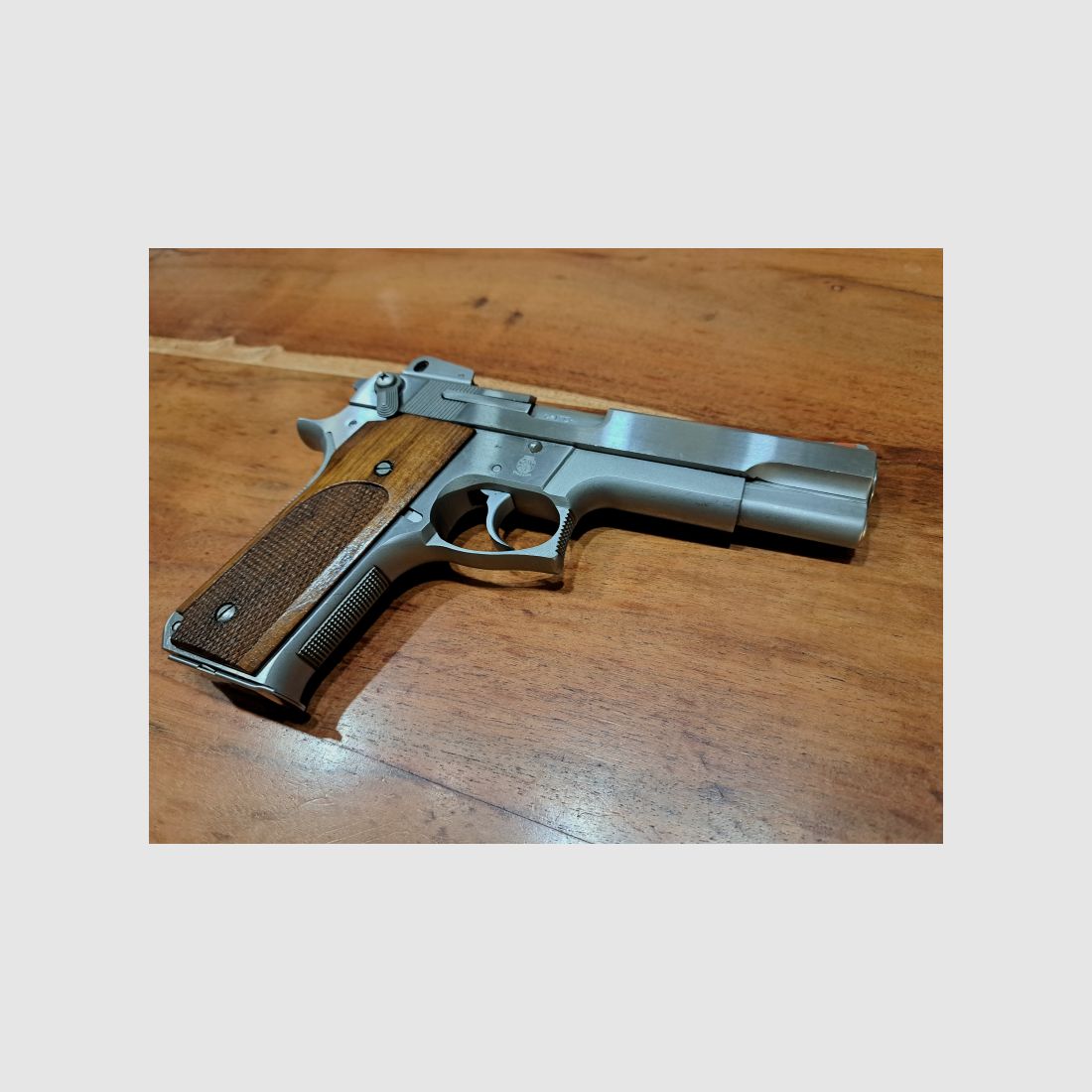 Smith & Wesson S&W Model 645 .45 ACP Auto Pistole +Ersatzmagazin