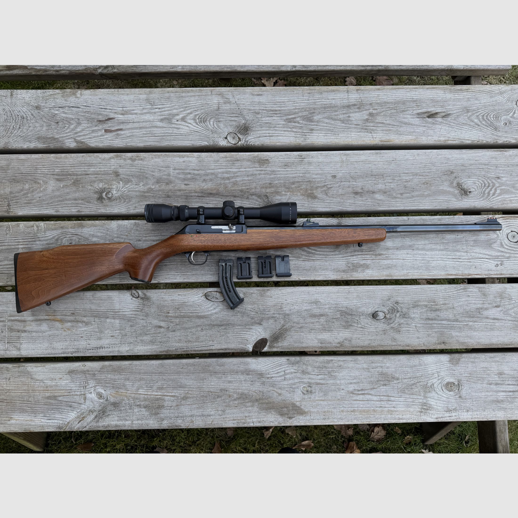 Semi-automatic Thompson Center Arms .22lfB Classic, as new