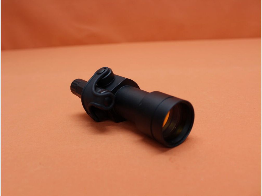Swiss Arms Swiss Arms Red Dot Sight Leuchtpunktvisier: Military Model, Ringmontage f. Weaver-/Picatinnyprofil