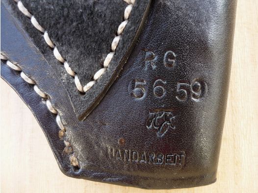 HKDesign Holster Art. Nr. 002: kleine Einfachholster mit Sicherheitsriemen - für: diverse Waffen, siehe weitere Fotos u.A. S&W 60 - für Linkshänder