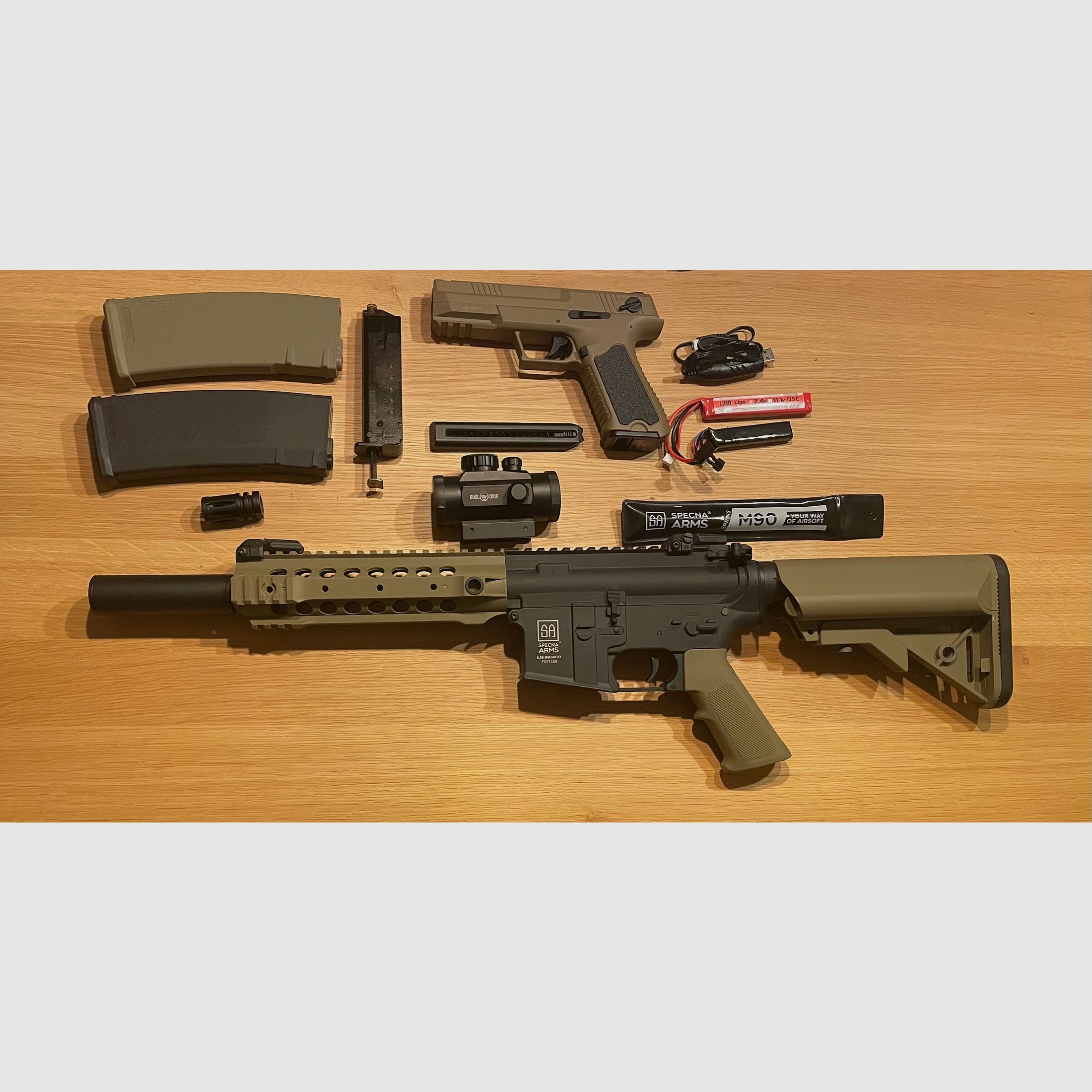 Airsoft Waffen Set mit Zubehör