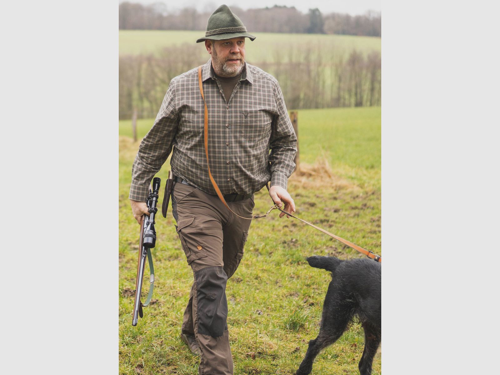 Koszula męska OS TRACHTEN z długim rękawem Slim Fit w kolorze oliwkowym