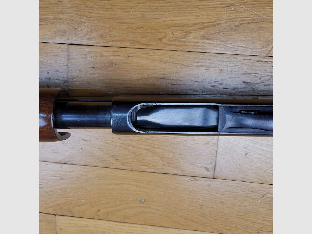 Sehr gutes Vorderschaftrepetierer Remington – Mod 870 Wingmaster – Glatter Lauf von 51 cm – 12/70 – 7+1 (!) – Luxusausführung – Ausgezeichneter Zustand, Bild 17 von 33