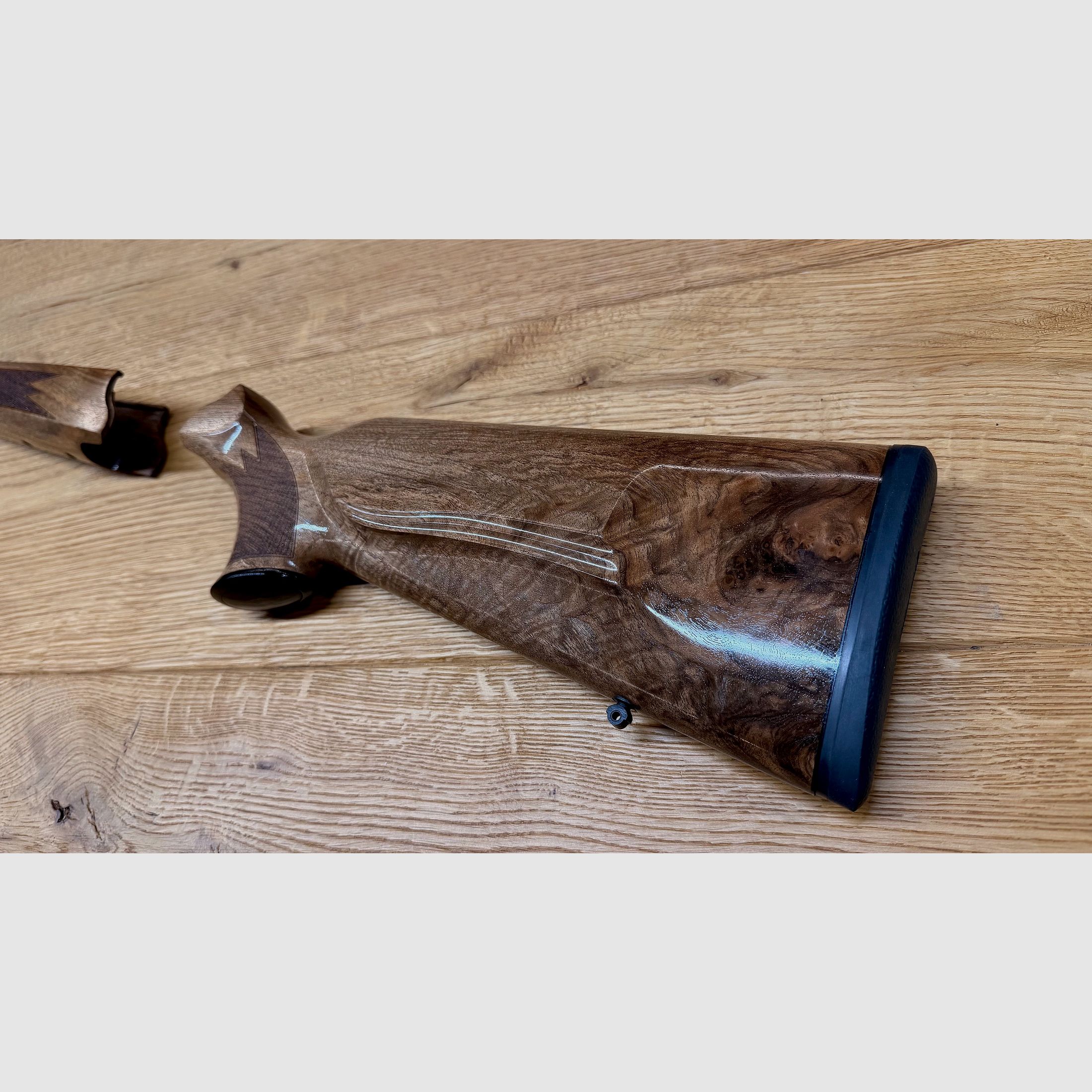 Blaser R8 crosse SANS système/boîtier // Classe de bois 3 // Avec œillets de sangle Blaser d'origine // NEUF