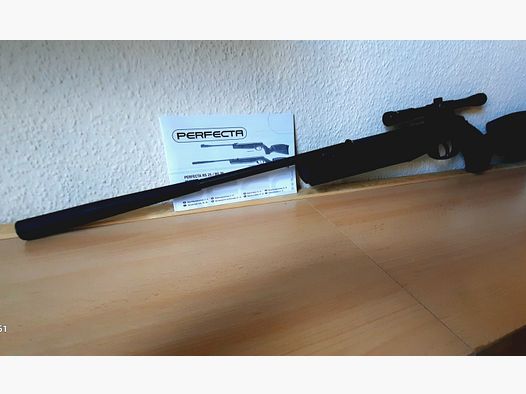 Luftgewehr Perfekta RS 30 mit Zieloptik