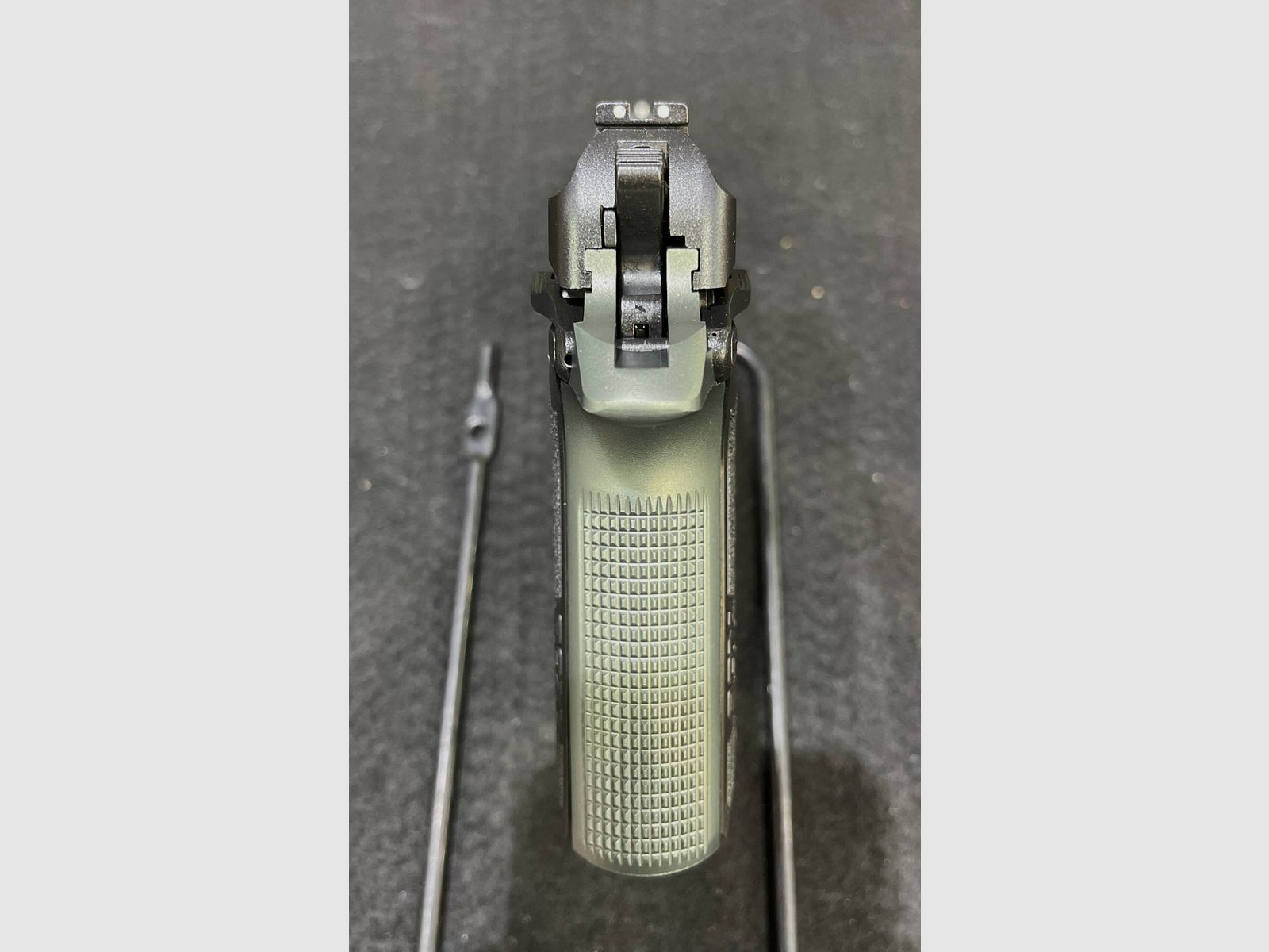 BERETTA 80 X CHEETAH GRÜN, Bild 10 von 11
