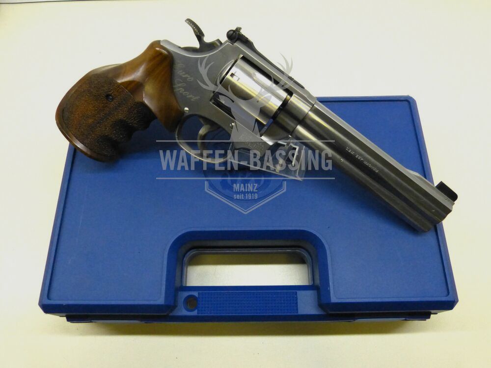 Smith & Wesson 686